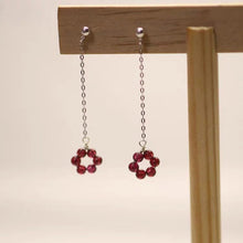 이미지를 갤러리 뷰어에 로드 , 강철 꽃 와이어 포장 3mm 작은 가넷 천연 보석 귀걸이
