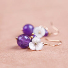 Load image into Gallery viewer, S925 10mm Amethyst Mother of Pearl Flower Earrings
