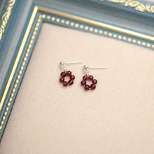 이미지를 갤러리 뷰어에 로드 , 강철 꽃 와이어 포장 3mm 작은 가넷 천연 보석 귀걸이
