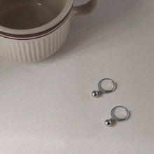 Load image into Gallery viewer, Lever back Hoop Earrings 4mm Seamless Solid Surgical Stainless Steel Ball Bead Earrings
