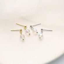 이미지를 갤러리 뷰어에 로드 , 골드/실버 미니멀리스트 오스트리아 크리스탈 4mm 타원형 면 처리된 비드 투명 Ab 작은 스터드 귀걸이
