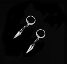 Load image into Gallery viewer, Kpop 12mm Solid Seamless Steel Spike Chain Earrings Hoop Lever Back 4cm
