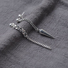 将图片加载到图库查看器，Asymmetrical 2-piece Different Design Earrings with 2cm Spike Cuban Chain, Surgical Steel, Edgy Jewelry.
