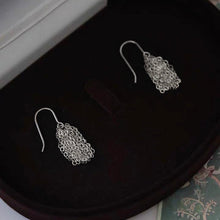 Load image into Gallery viewer, Surgical Stainless Steel 1.5mm Cable Chain Tassel Earrings 3-3.5cm Hypoallergenic
