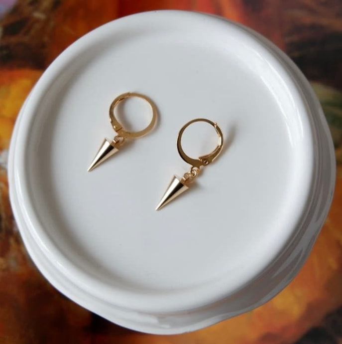 18K gold plated surgical steel Korean style punk Kpop 12mm mini solid seamless spike earrings, perfect for adding an edgy and bold touch to any outfit.