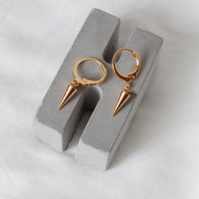 将图片加载到图库查看器，18K gold plated surgical steel Korean style punk Kpop 12mm mini solid seamless spike earrings, perfect for adding an edgy and bold touch to any outfit.
